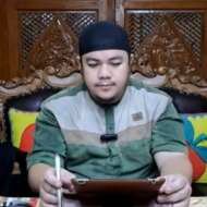 Makmur Hidayat M.Pd